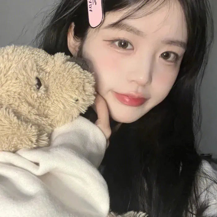 葛妮斯派特洛之风情万种